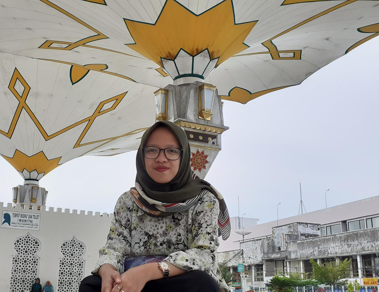 Kontribusi Perempuan, Sebagai Penggerak Perekonomian Negara