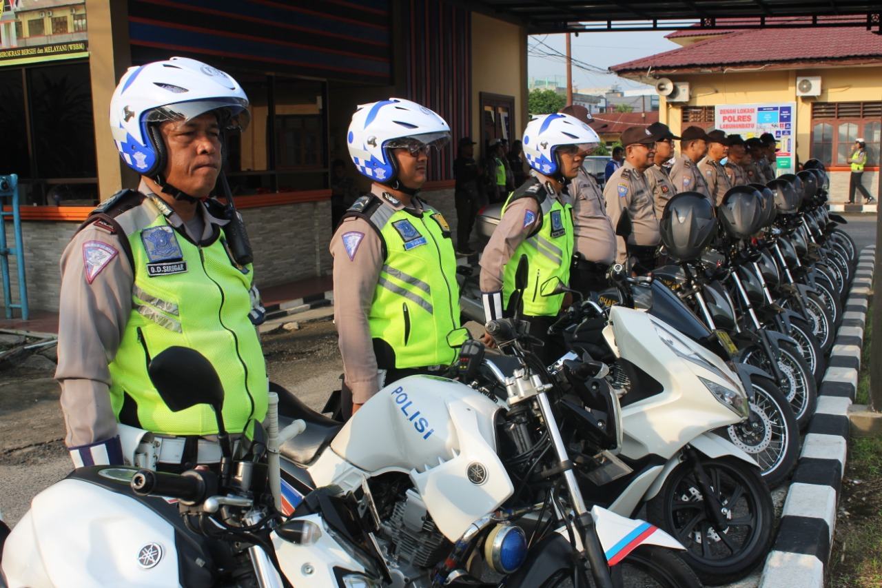 Kapolres Labuhanbatu, Pimpin Apel Pasukan Ops Zebra Toba 2019