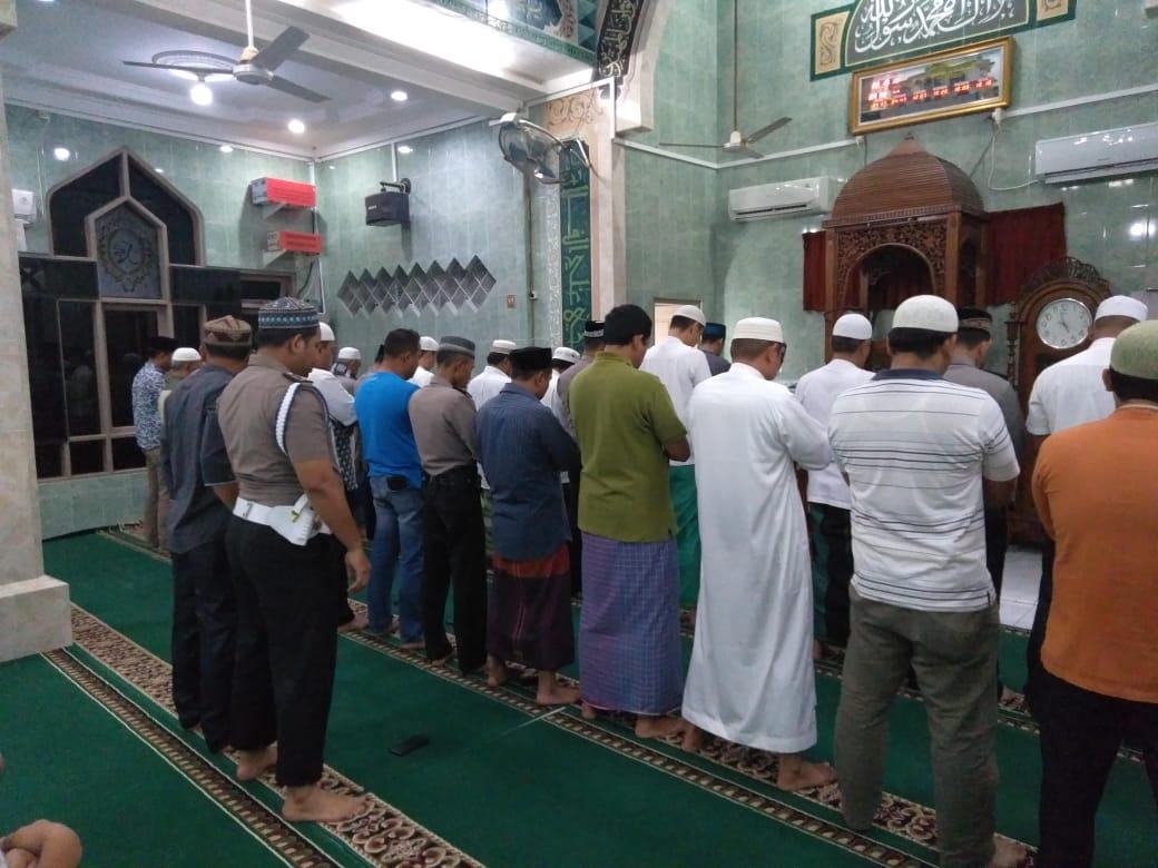 Kapolres Labuhanbatu, Bangun Silaturahmi Melalui Shalat Subuh Berjamaah