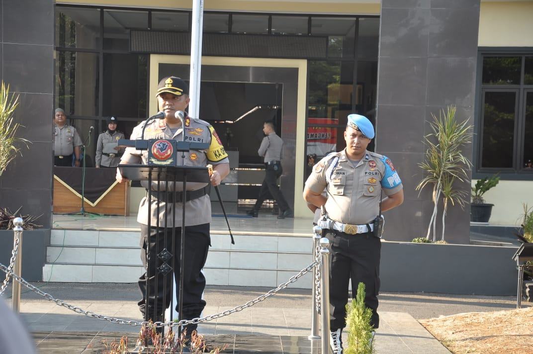 Kapolres Banjar, Pimpin Apel Pergeseran Pasukan Pengamanan Pilkades Serentak 2019