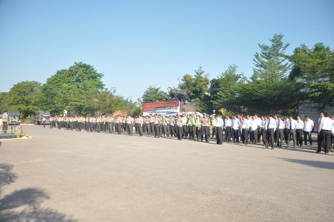 Kapolres Banjar, Pimpin Apel Pergeseran Pasukan Pengamanan Pilkades Serentak 2019