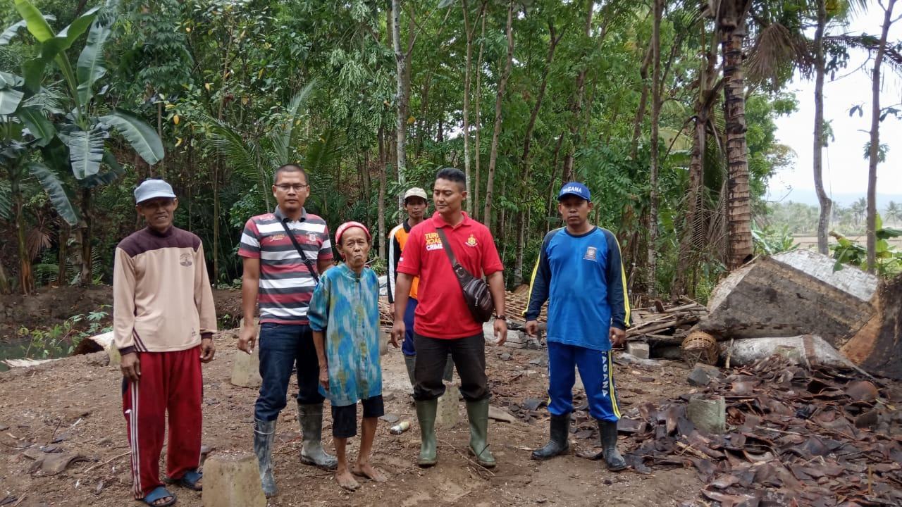 Diguyur Hujan Deras, Rumah di Ciamis Rata Dengan Tanah