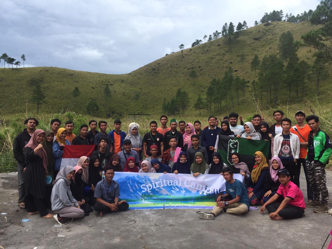 HMI Komisariat FUSI UINSU, Adakan Spiritual Camp