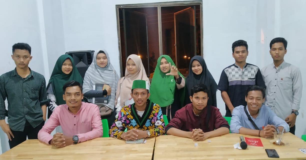 HMI Komisariat FDK UINSU, Bentuk Forum Diskusi Khusus