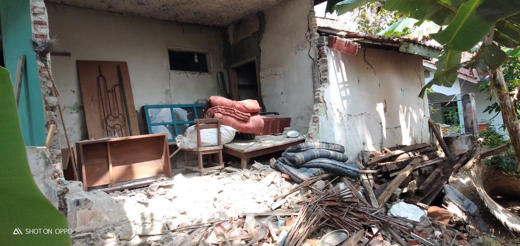Angin Kencang Ciamis, Dinding Rumah Warga Ambruk
