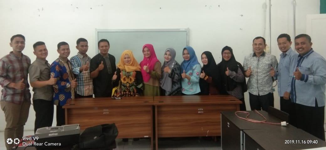 Guru Besar UIN-SU, Mahasiswa Ucapkan Selamat kepada Profesor Tien Rafida