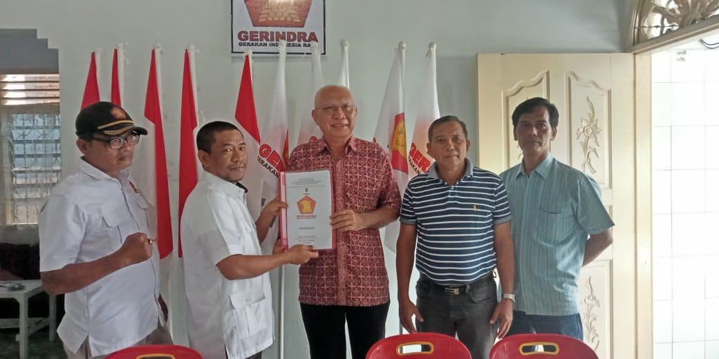 Tamzil Ridha Mengembalikan Berkas Pendaftaran Cakada di Gerindra, Optimis Maju!