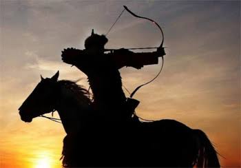 Benarkah Berkuda dan Memanah Olahraga Teroris?