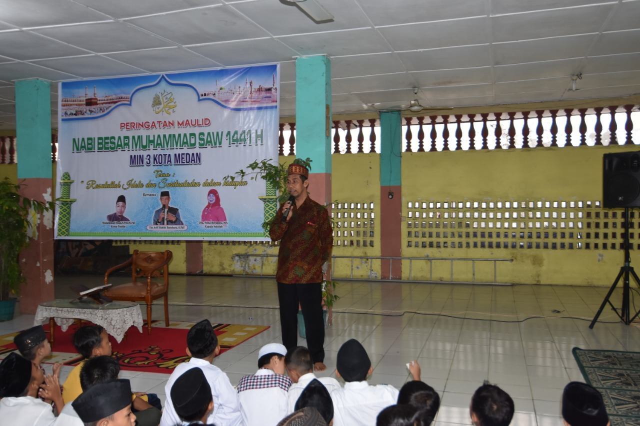 MIN 3 Kota Medan, Berselawat dan Berdoa untuk Palestina