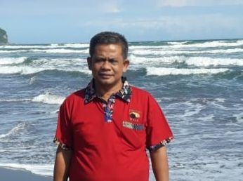 Ketua HNSI Tapteng : Pernyataan Gubernur Sumut Terhadap Bupati Tapteng Sangat Sesat.
