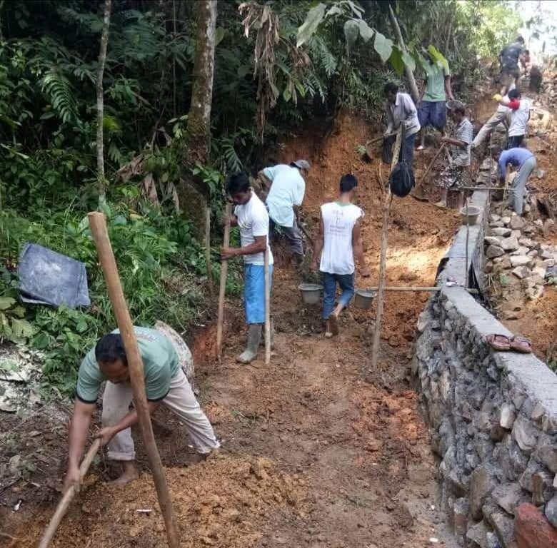 Masyarakat Desa Rampa Rasakan Manfaat Pembangunan Rabat Beton ADD