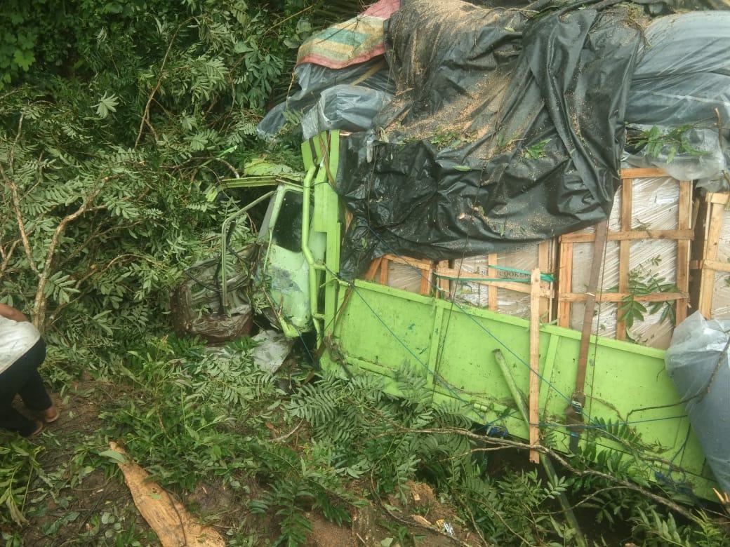 Laka Tunggal Jalinsum Labuhanbatu, Truck Bermuatan Barang Keperluan Penjara