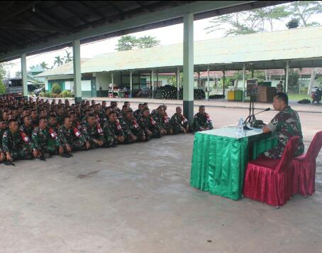 Asops Kasdam XII/Tpr, Berikan Pengarahan kepada Satgas Yonif 133/YS