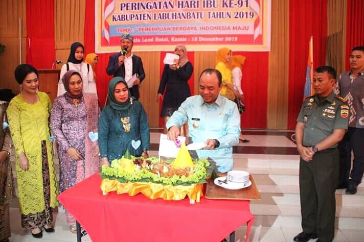 Bupati Labuhanbatu, Hadiri Acara Puncak Hari Ibu Tahun 2019