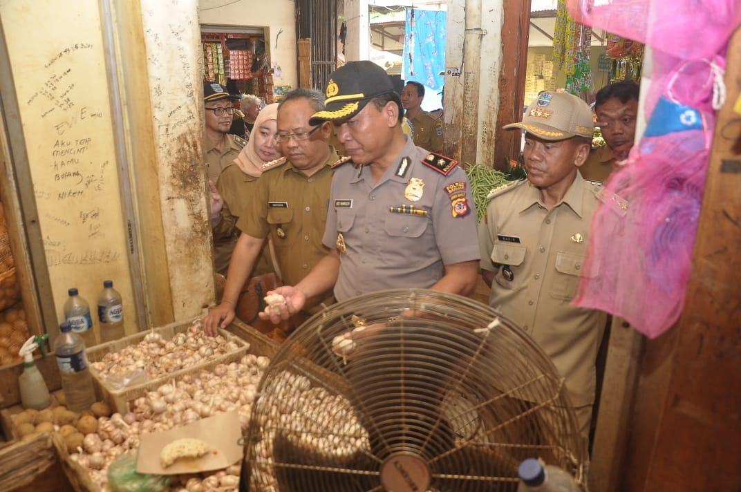 Jelang Natal dan Tahun Baru, Wakapolres Sidak ke Pasar