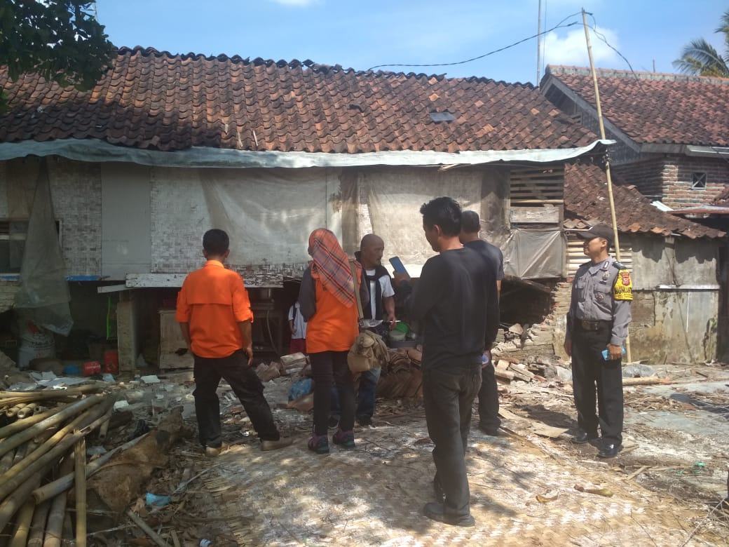 Rumah Ambruk di Banjar, Hujan Deras dan Lapuk Jadi Faktor Utama
