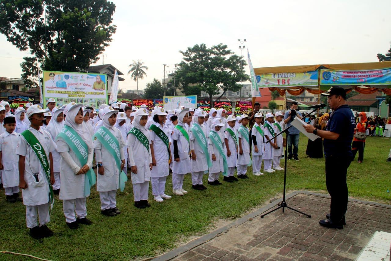 HKN di Labuhanbatu, Bupati Lantik Dokter Kecil dan Donorkan Darah
