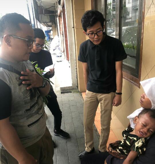 Hari Ibu, Pemikirmedan Perhatikan Ibu yang Terlantar di Jalanan