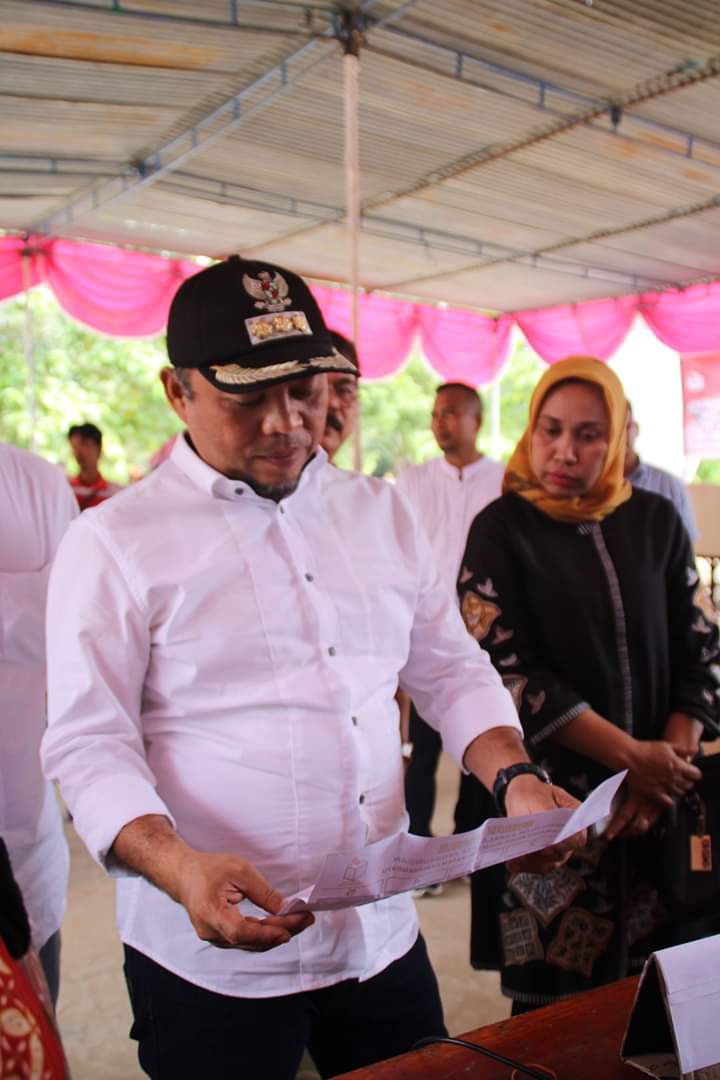 Bupati dan Ketua DPRD Labuhanbatu, Monitoring Pilkades Serentak