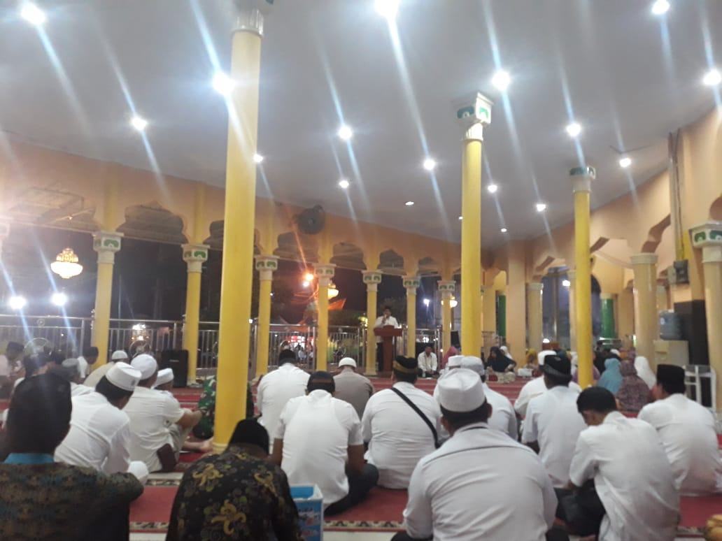 Tanpa Meniup Terompet, Tahun Baru di Stabat Diisi Tausiyah & Dzikir Akbar