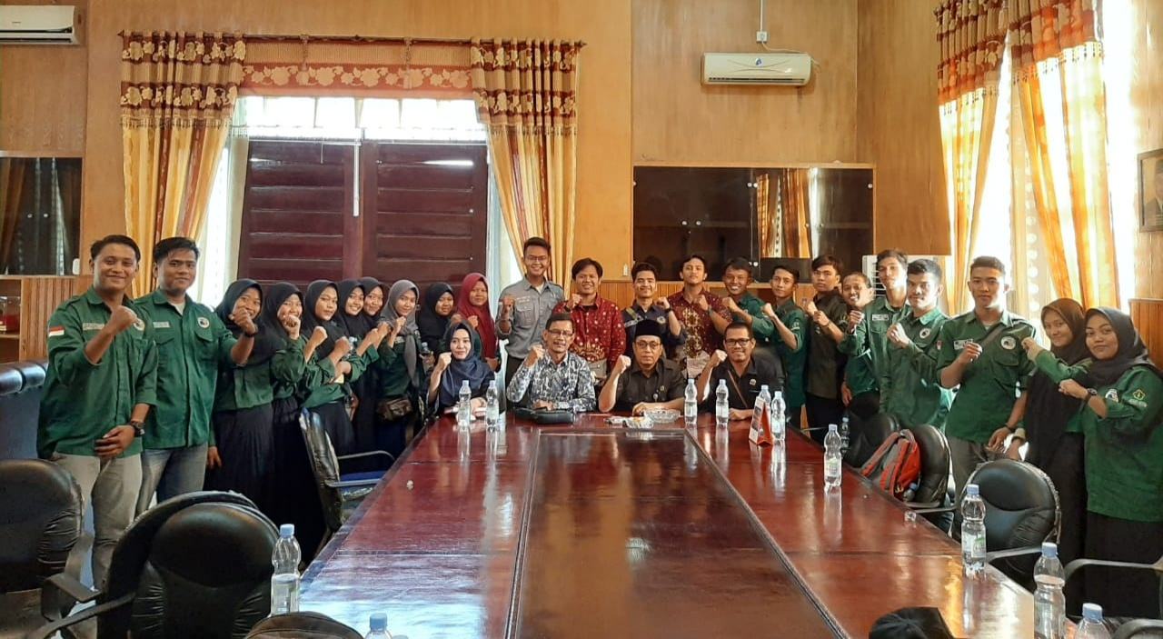 Audensi ke DRPD Batu Bara, IMABARA Sampaikan Beasiswa Daerah