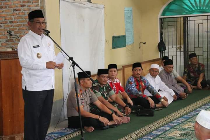 Akhyar Ajak Jamaah Masjid Ikhlasiyah Jaga Kebersihan dan Percantik Kota Medan