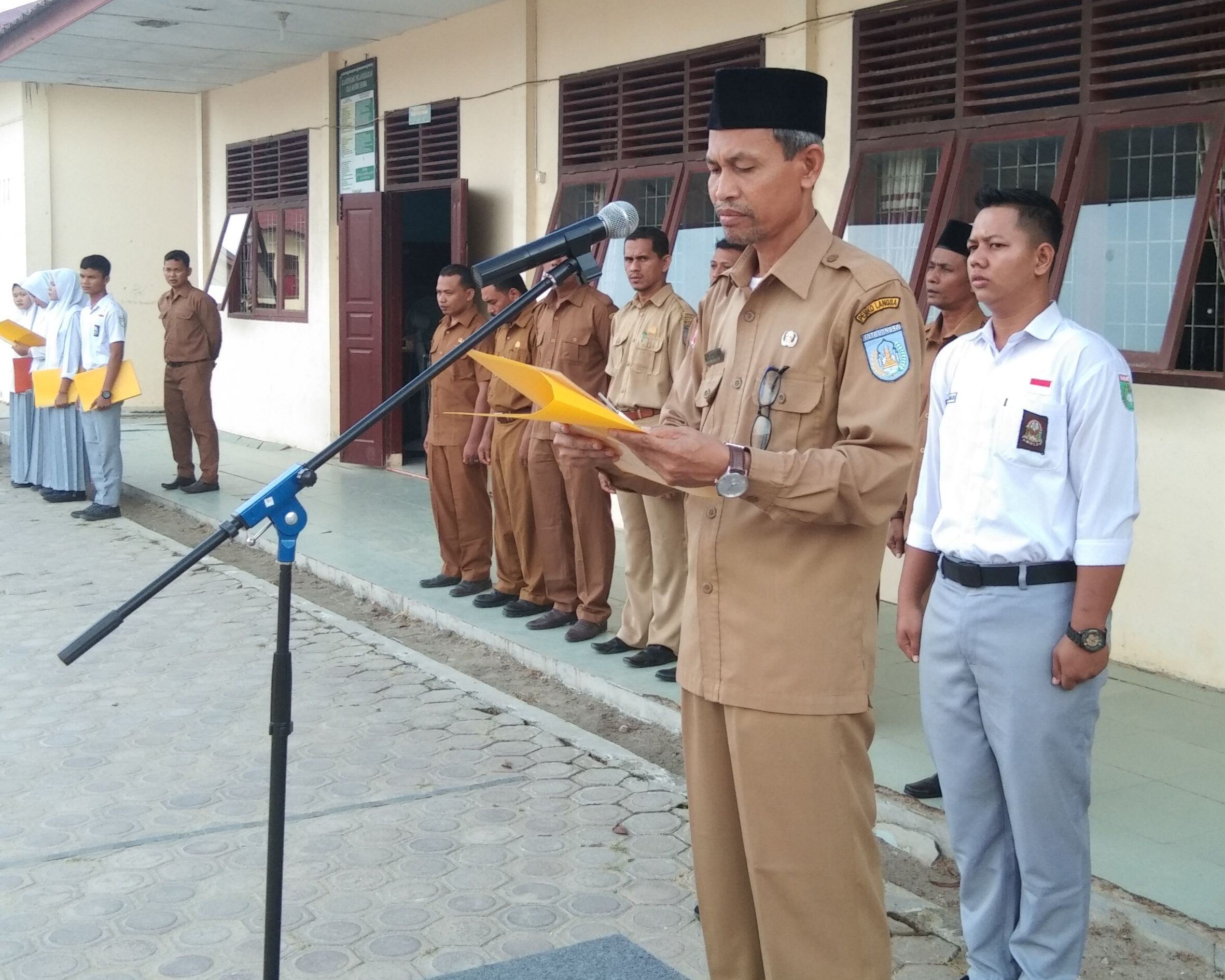 Kepala BPBD Langsa, Ajak Siswa Lakukan Penghijauan dan Penanaman Pohon
