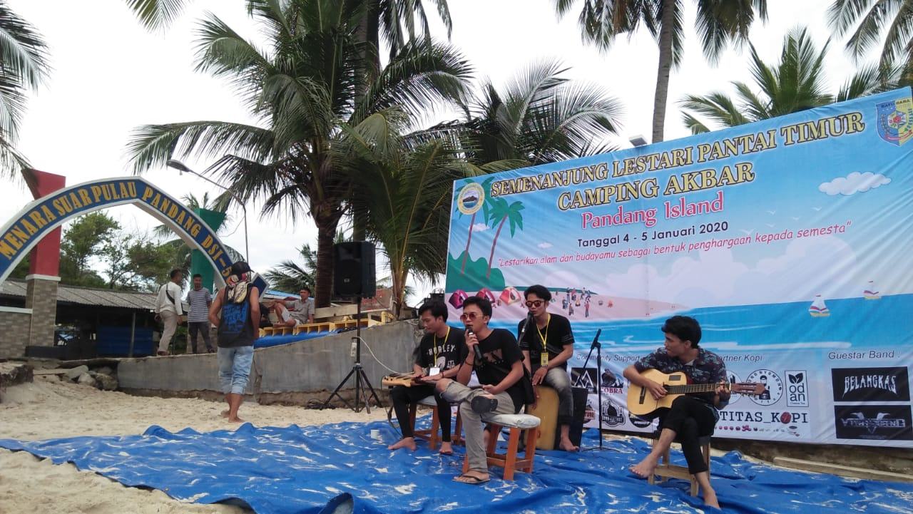 SLPT Ekspose Pulau Pandang Lewat Camping Akbar
