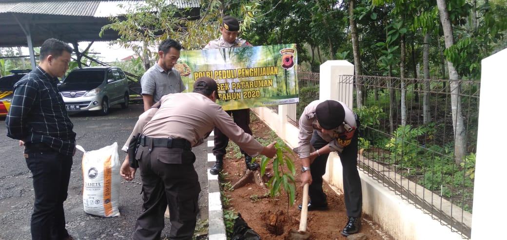 Penanaman Pohon di Banjar, Wujud Kepedulian Polri