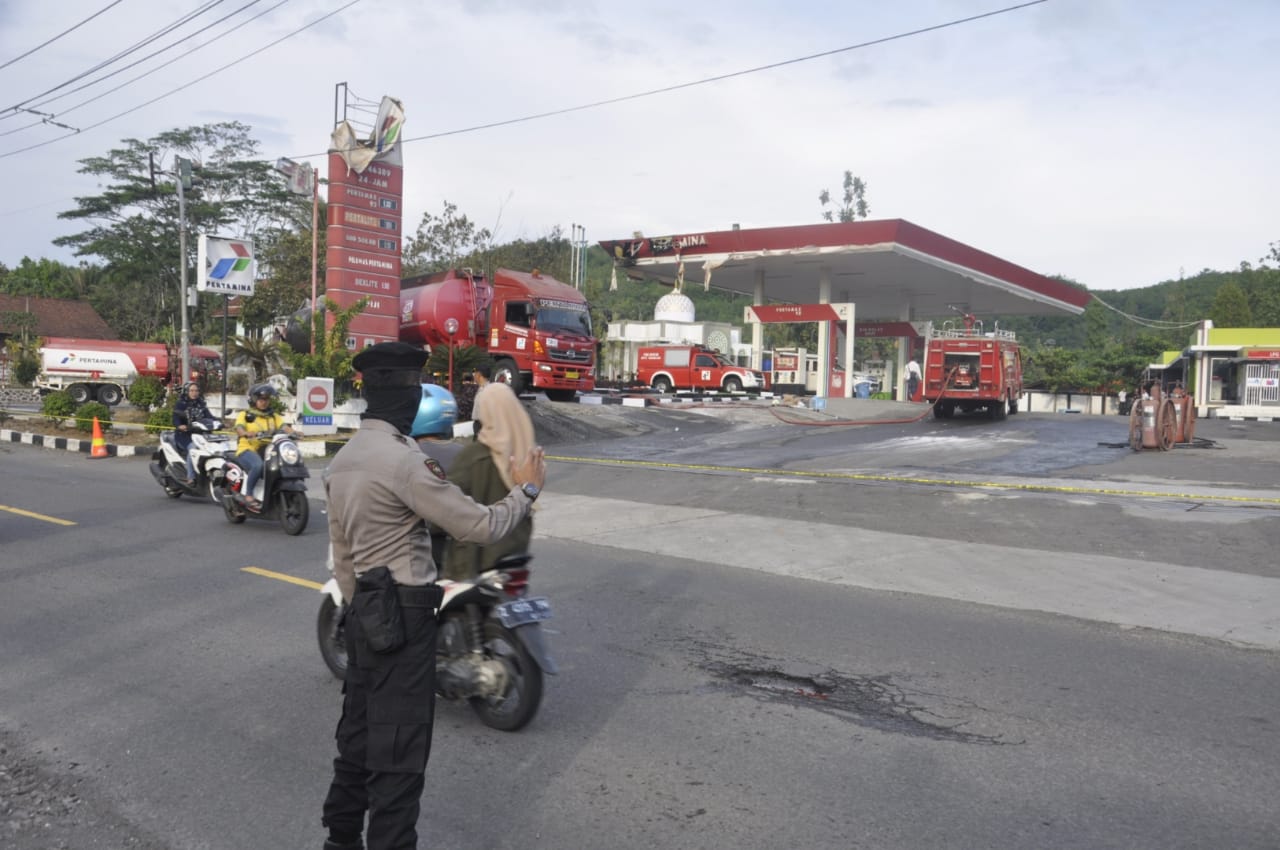 Mobil Tangki Pertamina di Banjar, Alami Kebakaran di SPBU