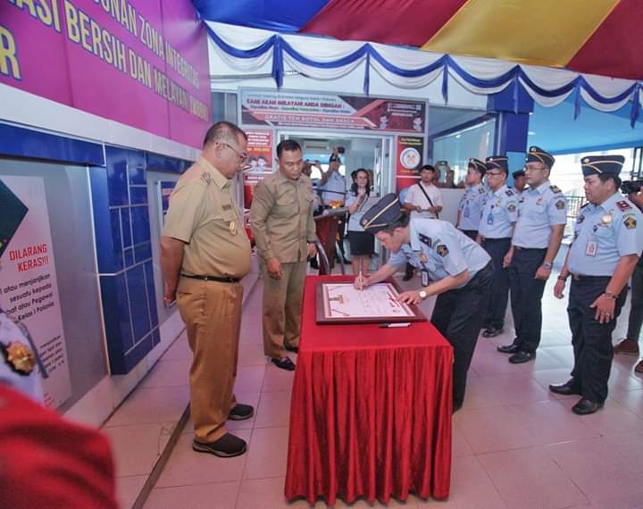 Plt Walikota Medan Sambut Baik Pencanangan Pembangunan Zona Integritas Menuju WBK, WBBM dan Launching E-Paspor