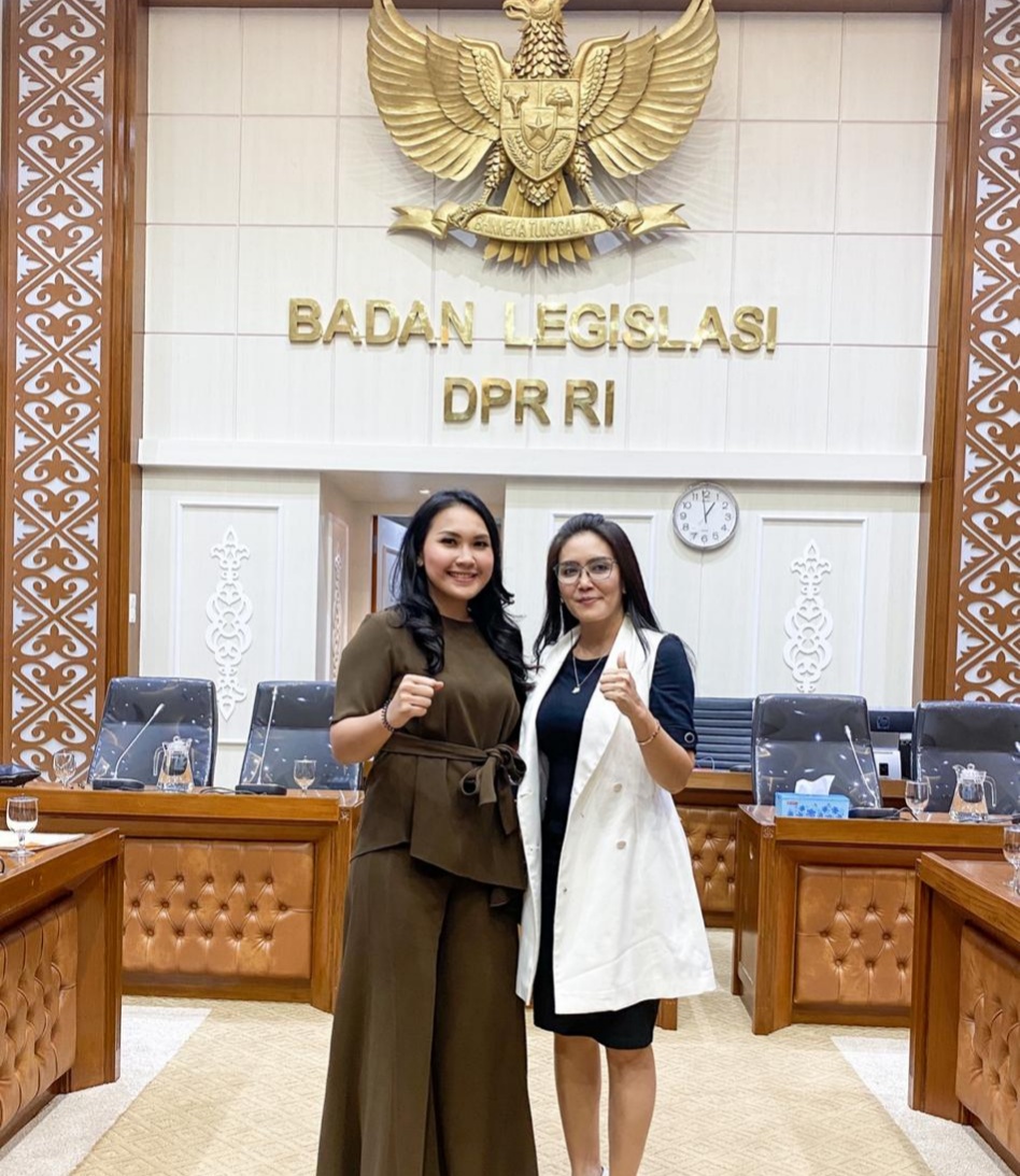 Perjuangkan Aspirasi Buruh, Meryl Saragih Sambangi Baleg DPR RI