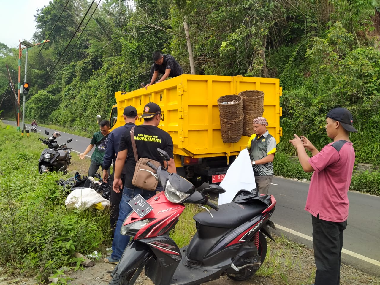 Hari Peduli Sampah, Karang Taruna Ingatkan Bahaya Buang Sampah Sembarangan