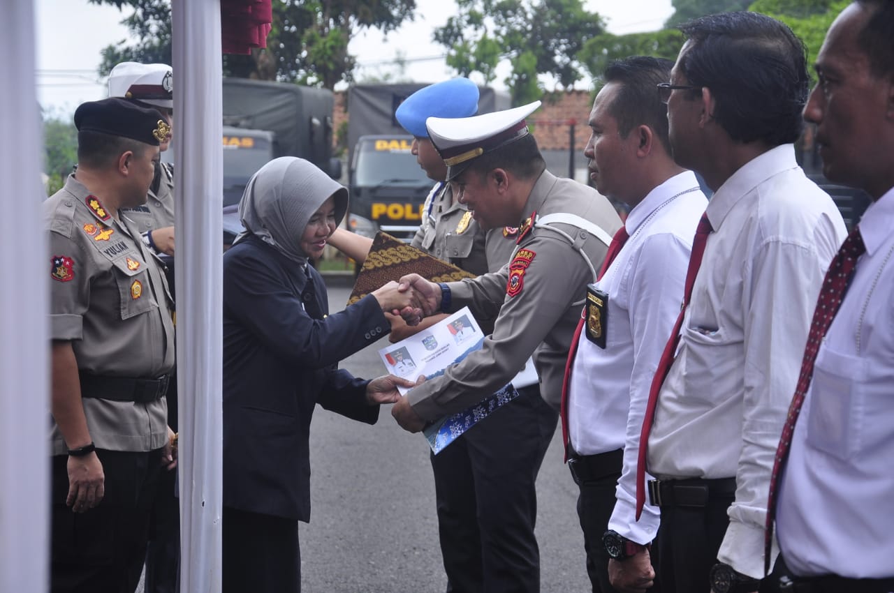 Ungkap Kasus Pencurian, Pemko Banjar Memberikan Penghargaan Pada Kepolisian