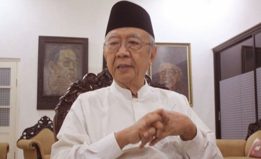 Pengasuh Pondok Pesantren Tebuireng, Gus Solah Kritis