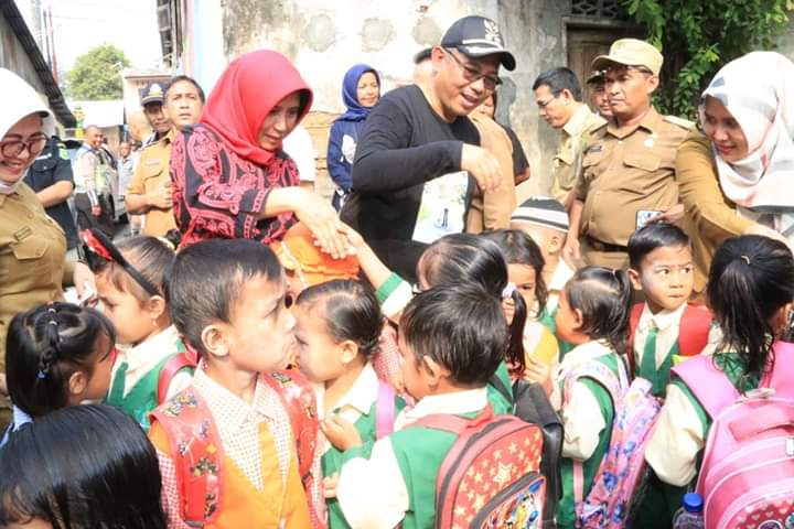 Akhyar Tinjau Posyandu Lestari IV