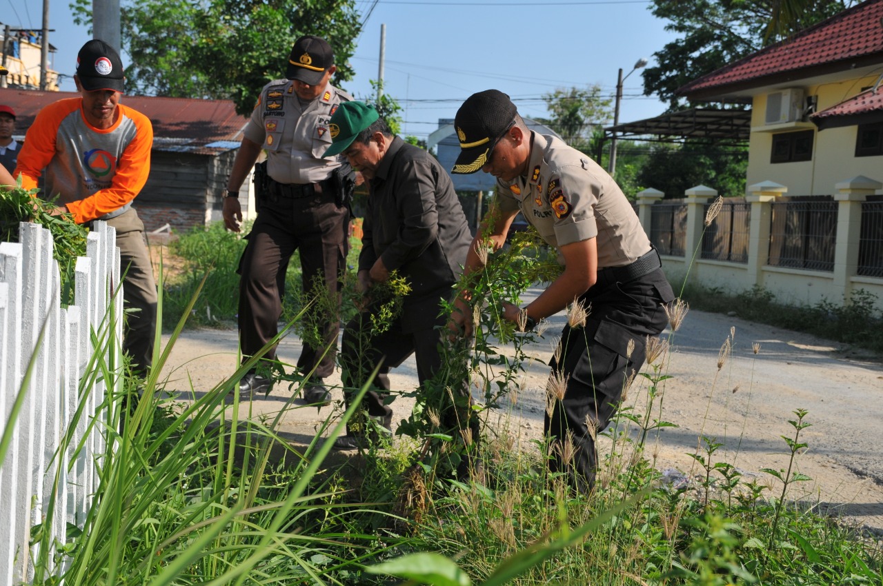 Polres Langsa, Lakukan Gotong Royong Cegah Virus Corona