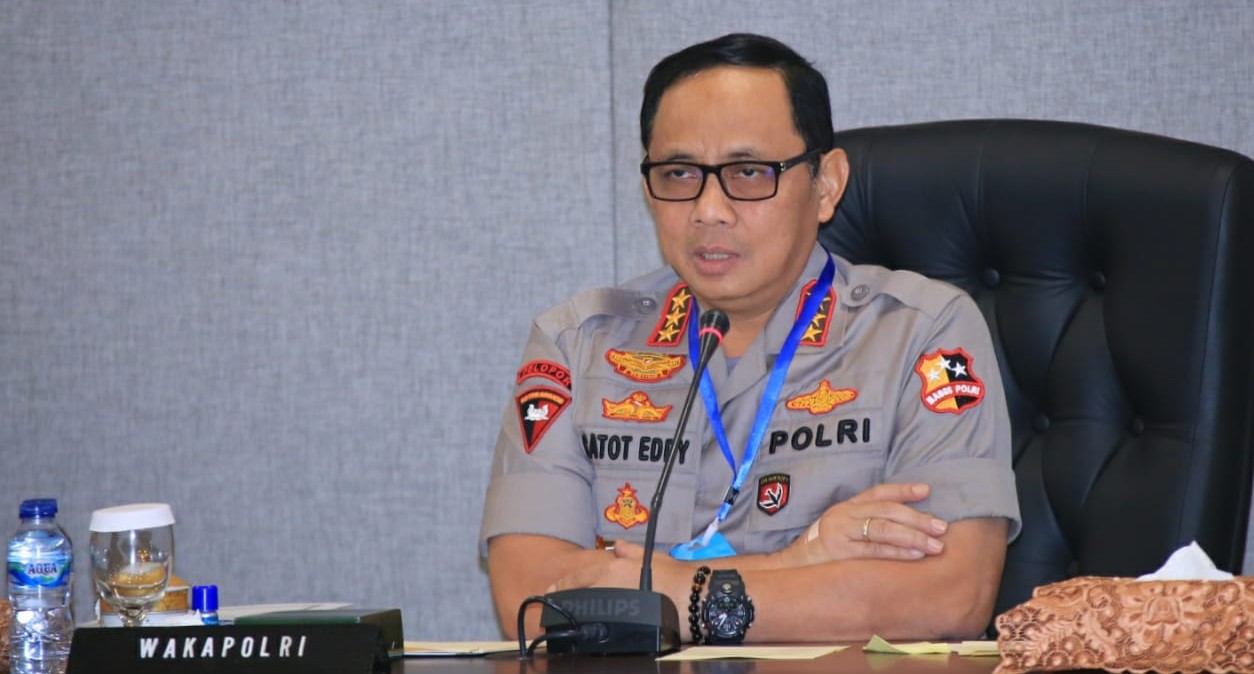 Cegah Covid-19, Polri akan Semprotkan Disinfektan Serentak Seluruh Indonesia 31 Maret