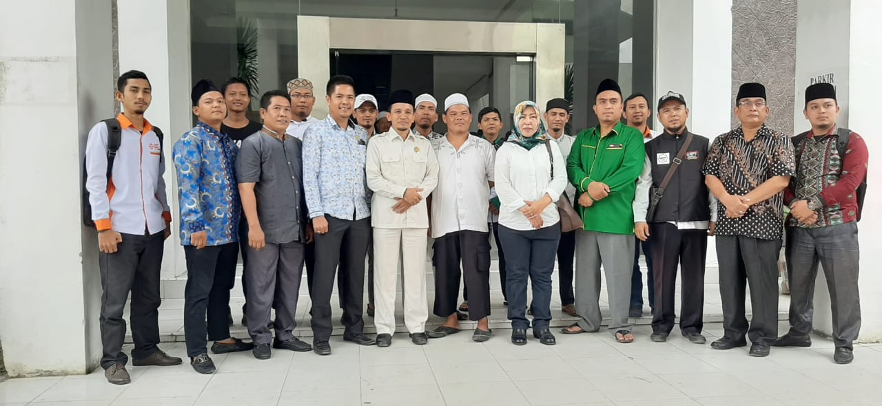 Produk Tanpa Label Halal, Ormas Islam Datangi Komisi II DPRD Labuhanbatu
