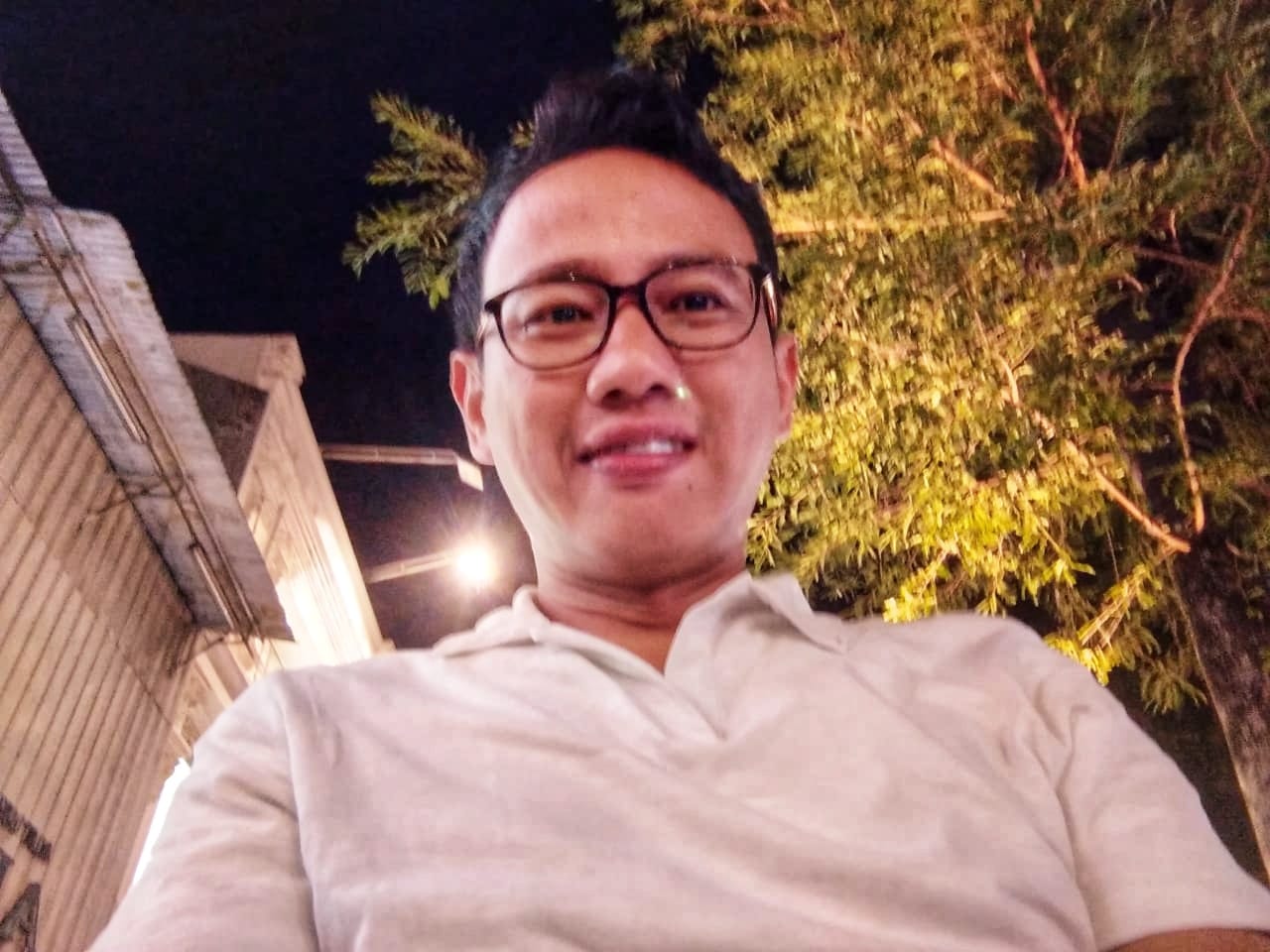 IHSG Melemah, Ekonomi Global Terpukul dengan Penyebaran Corona