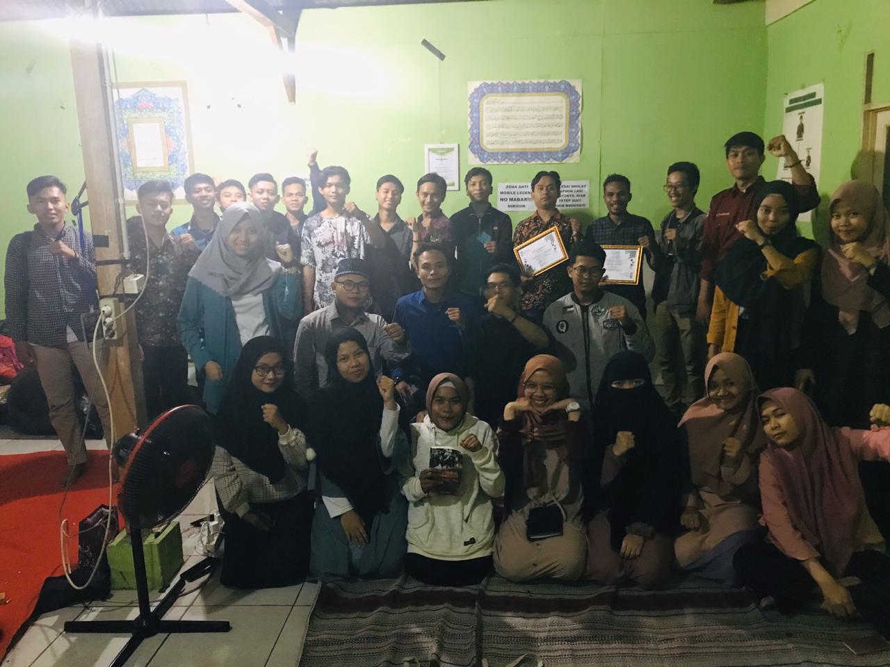 Undang Novelis Mualimin Melawan, HMI Pelita Bangsa Bedah Gadis Pembangkang