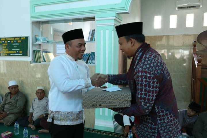 Bupati Labuhanbatu, Ingin Imam Masjid Hafidz Qur'an
