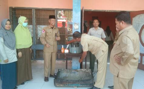 Cegah Penyebaran Virus Corona, Kepala BPBD Langsa Sediakan Fasilitas Cuci Tangan