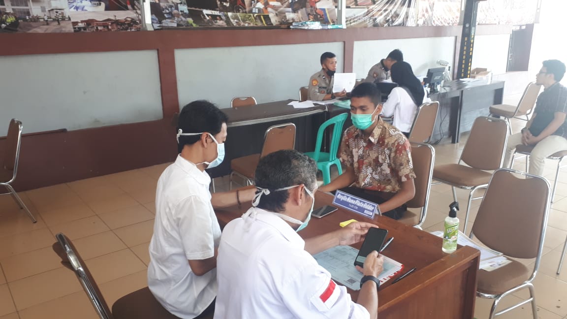 Mendaftar Calon Anggota Polri, Wajib Pakai Masker dan Cuci Tangan