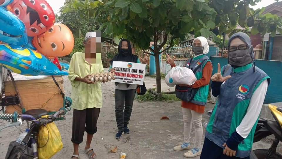 Tahap II Pemabagian Sembako Dari Program Sedekah Om Ok Peduli Covid-19