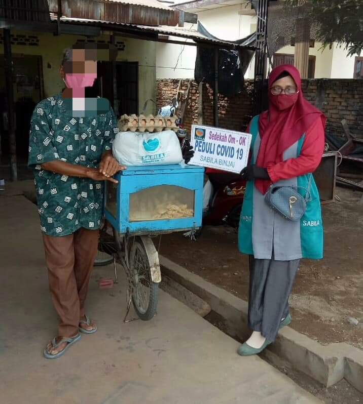 Tahap II Pemabagian Sembako Dari Program Sedekah Om Ok Peduli Covid-19