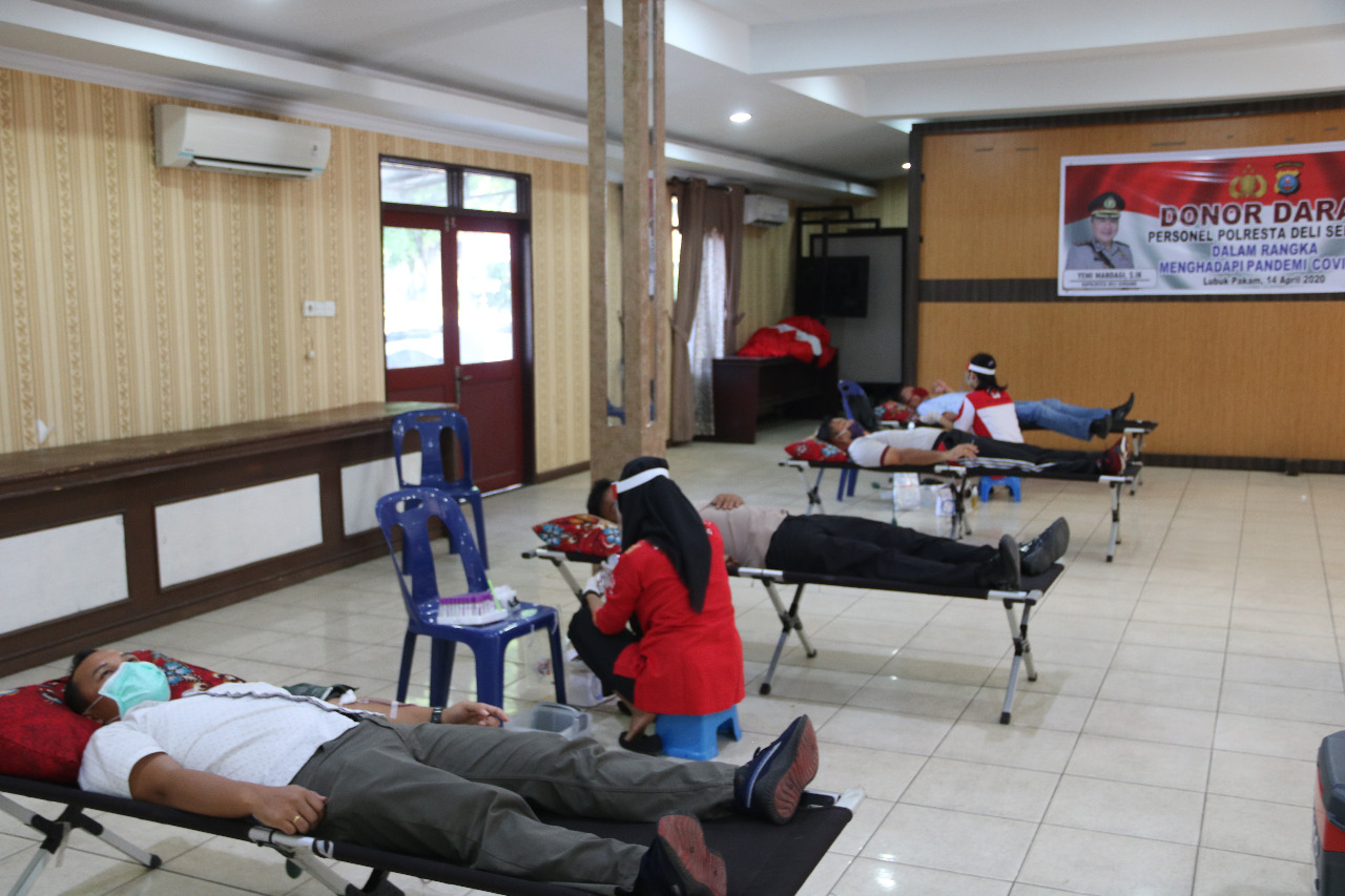 Darah Menipis di Tengah Corona, Polresta Deli Serdang Lakukan Donor Darah