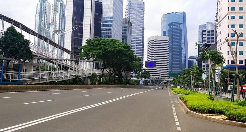 Matahari Kembar di Jakarta Vs Covid-19