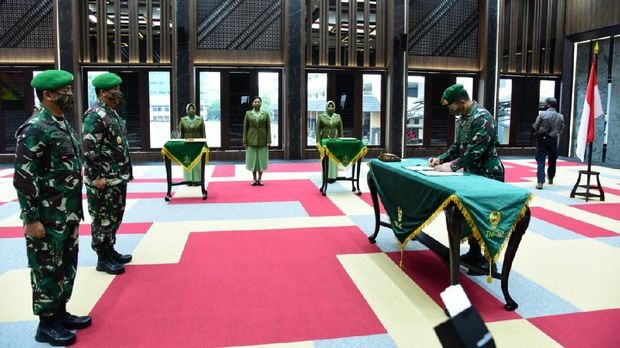 KASAD Lantik Wakasad Mayjen Fachrudin, dengan Gunakan Protokol Covid-19