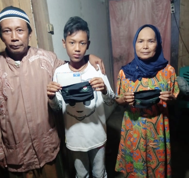 Pejuang Islam Nusantara, Bagikan 1000 Masker dan Santunan Yatim Piatu